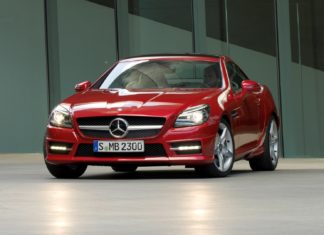 Mercedes-Benz SLK200: Daily Drive Drop-Top