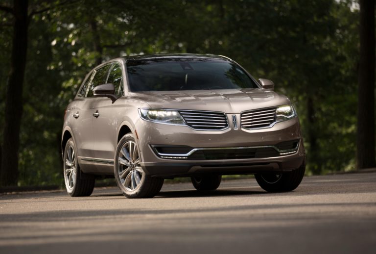 Lincoln MKX 2.7 Ecoboost AWD: Eager Eagle