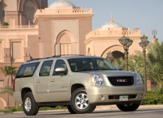 GMC Yukon XL (4×4): No Half-Measures