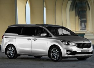 Kia Grand Carnival 3.3 (8-Seat): Cavernous Carnival