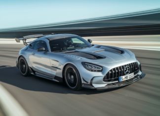 Mercedes GT: Back In Black