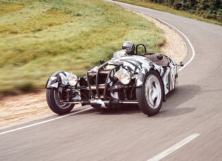 Morgan 3-Wheeler Trades V-Twin For 3-Pots