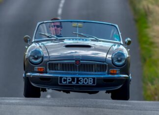 Frontline Developments MG Abingdon Edition Roadster: Remastered Revival